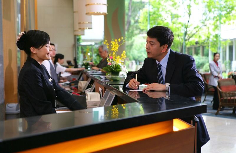 酒店入住退房,不止在前台!